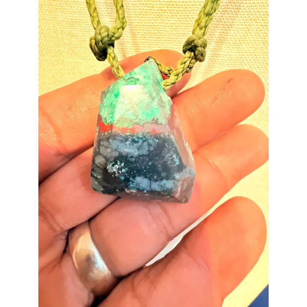 Vintage Genuine Stone Pendant Necklace 20”